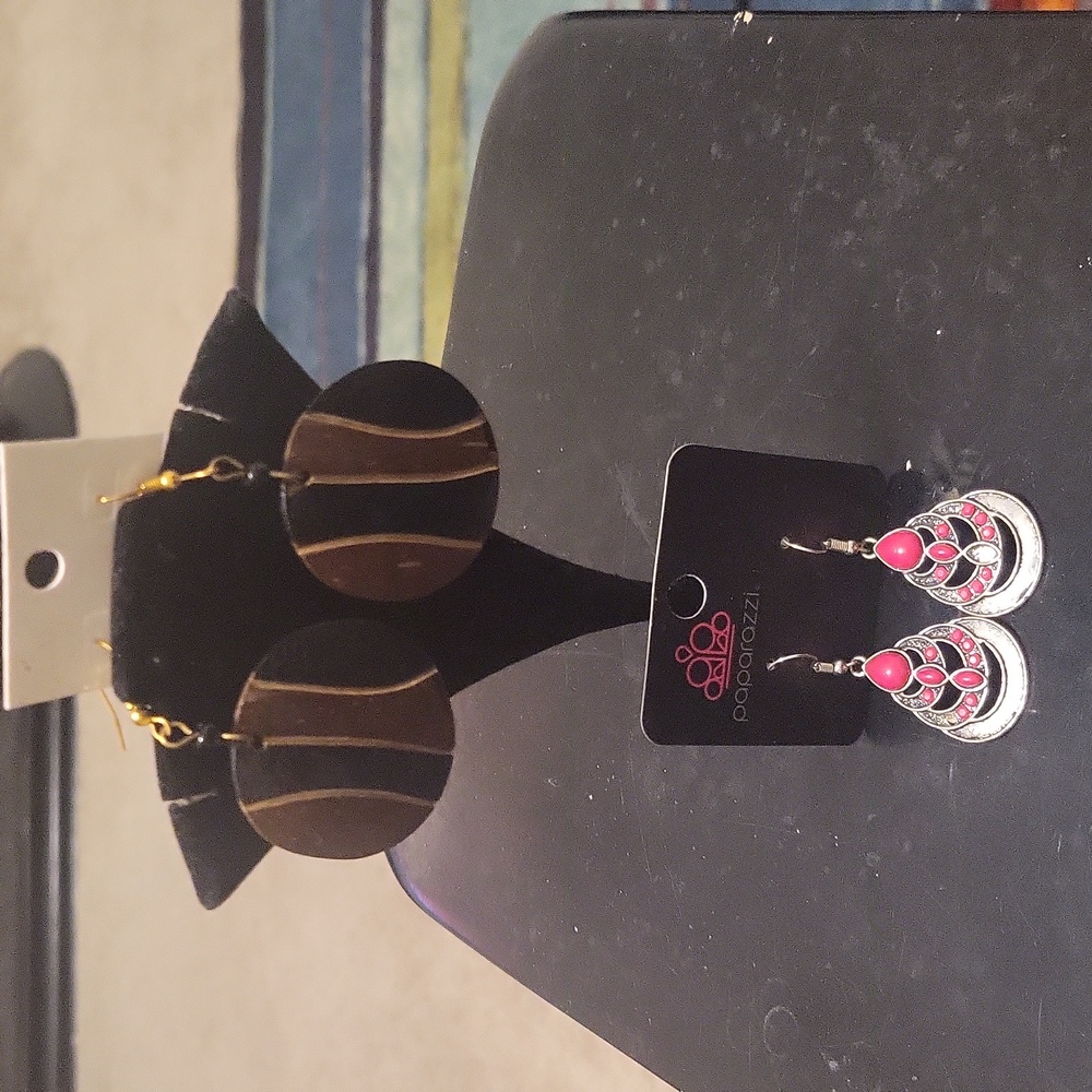 Double pair of earrings very cute